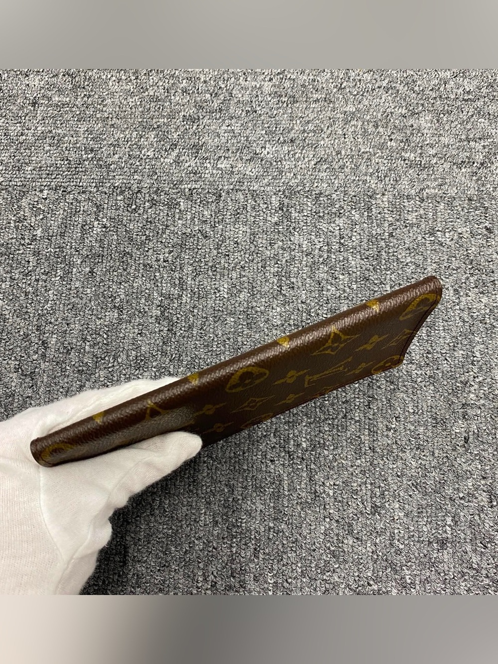 Louis Vuitton Monogram Long Wallet - Authentic - Picture 3 of 11